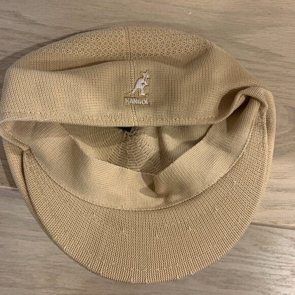 Kangol Ventair embroidered hat NWT - Picture 3 of 4